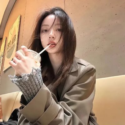 左轮百合